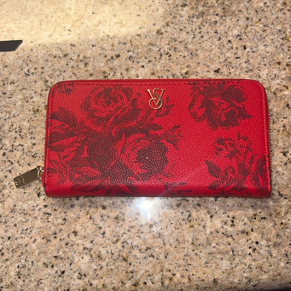 NWOT Red Floral Victoria’s Secret Wallet